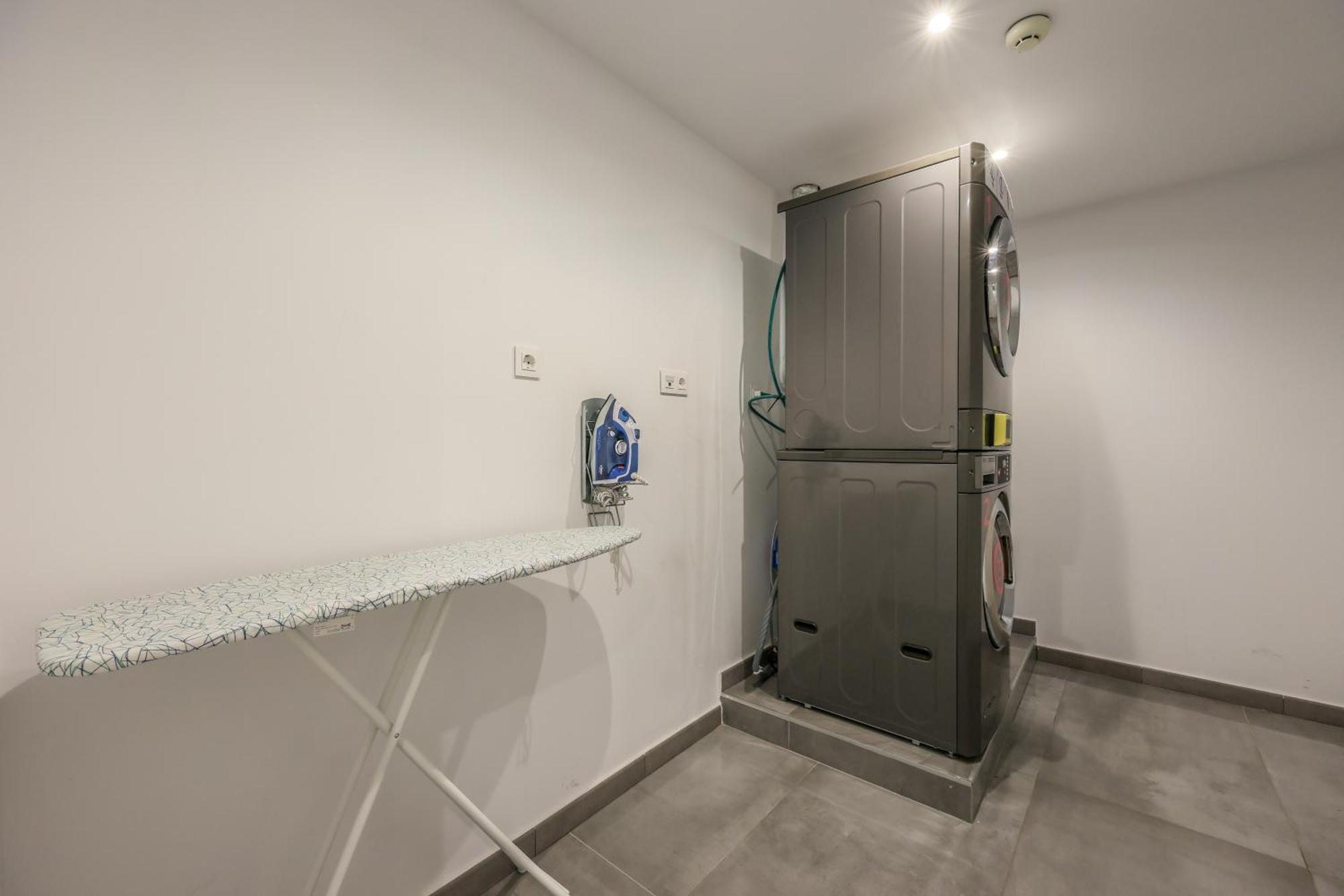 Amazinn Places Blasco De Garay 105 Madrid Bagian luar foto