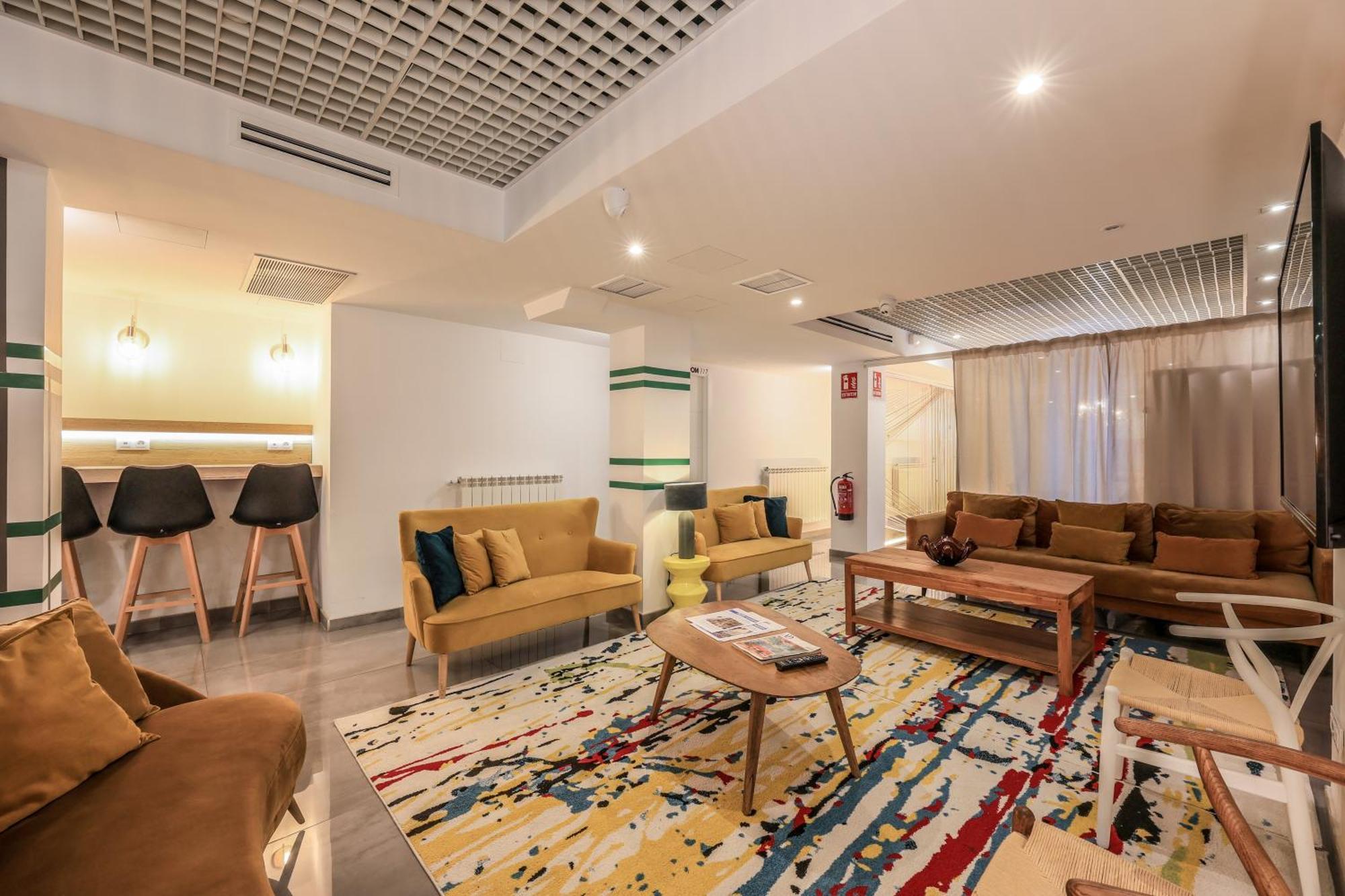Amazinn Places Blasco De Garay 105 Madrid Bagian luar foto