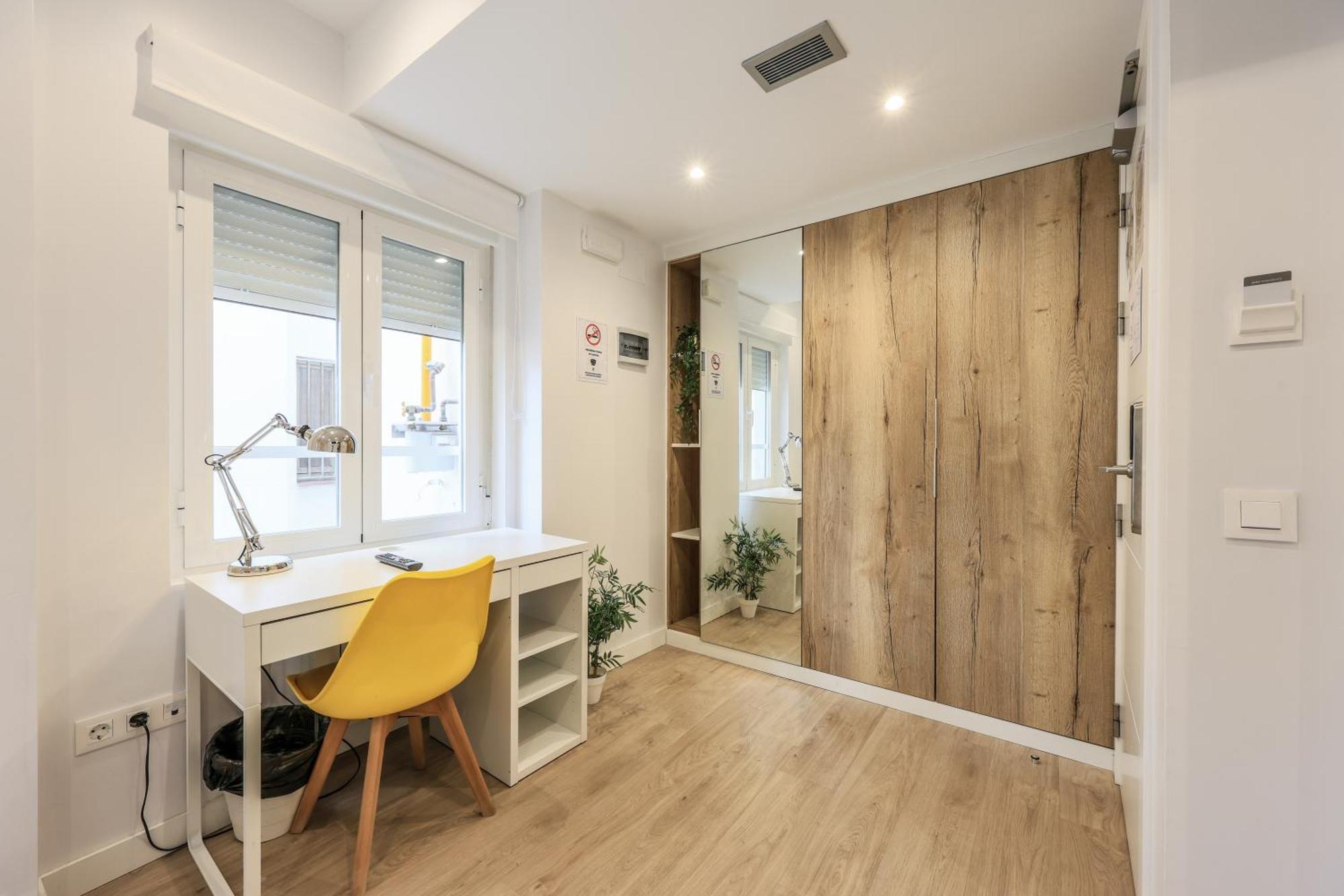 Amazinn Places Blasco De Garay 105 Madrid Bagian luar foto